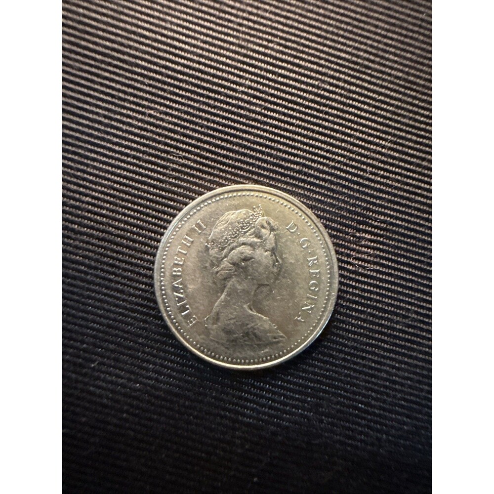 Canada 5 Cent Coin 1979 Queen Elizabeth II